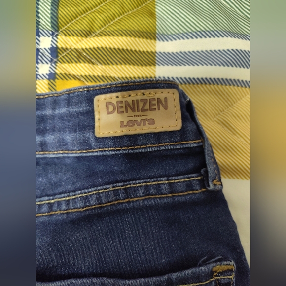 Denizen from Levi's Dark Blue Skinny Jeans - Picture 6 of 11